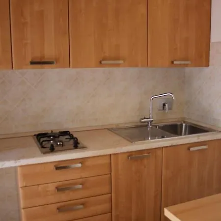 Monti Sibillini Camperato Alloggio per agriturismo *